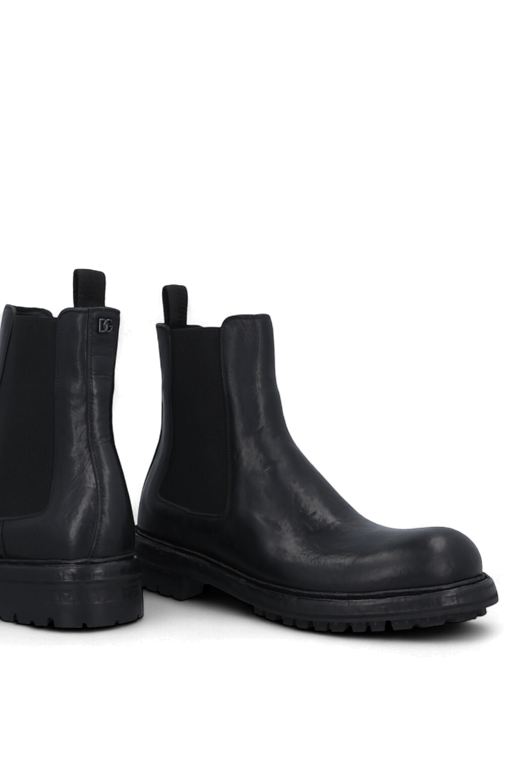 תמונת תקריב של מגפוני עור