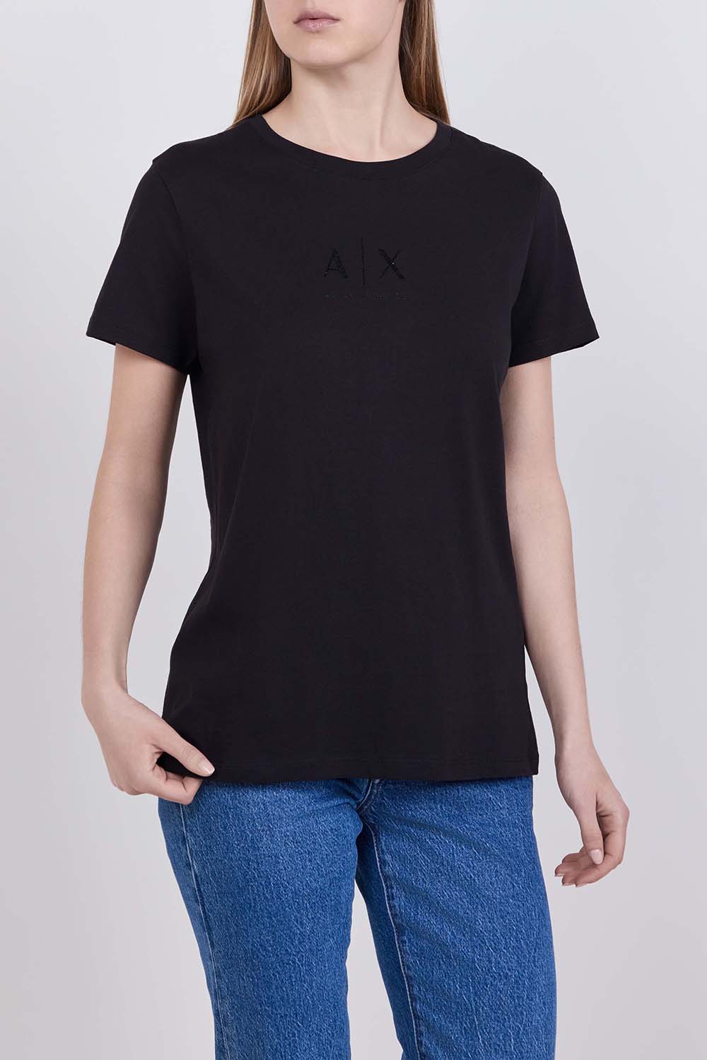 תמונת דוגמן קידמית של חולצת טי