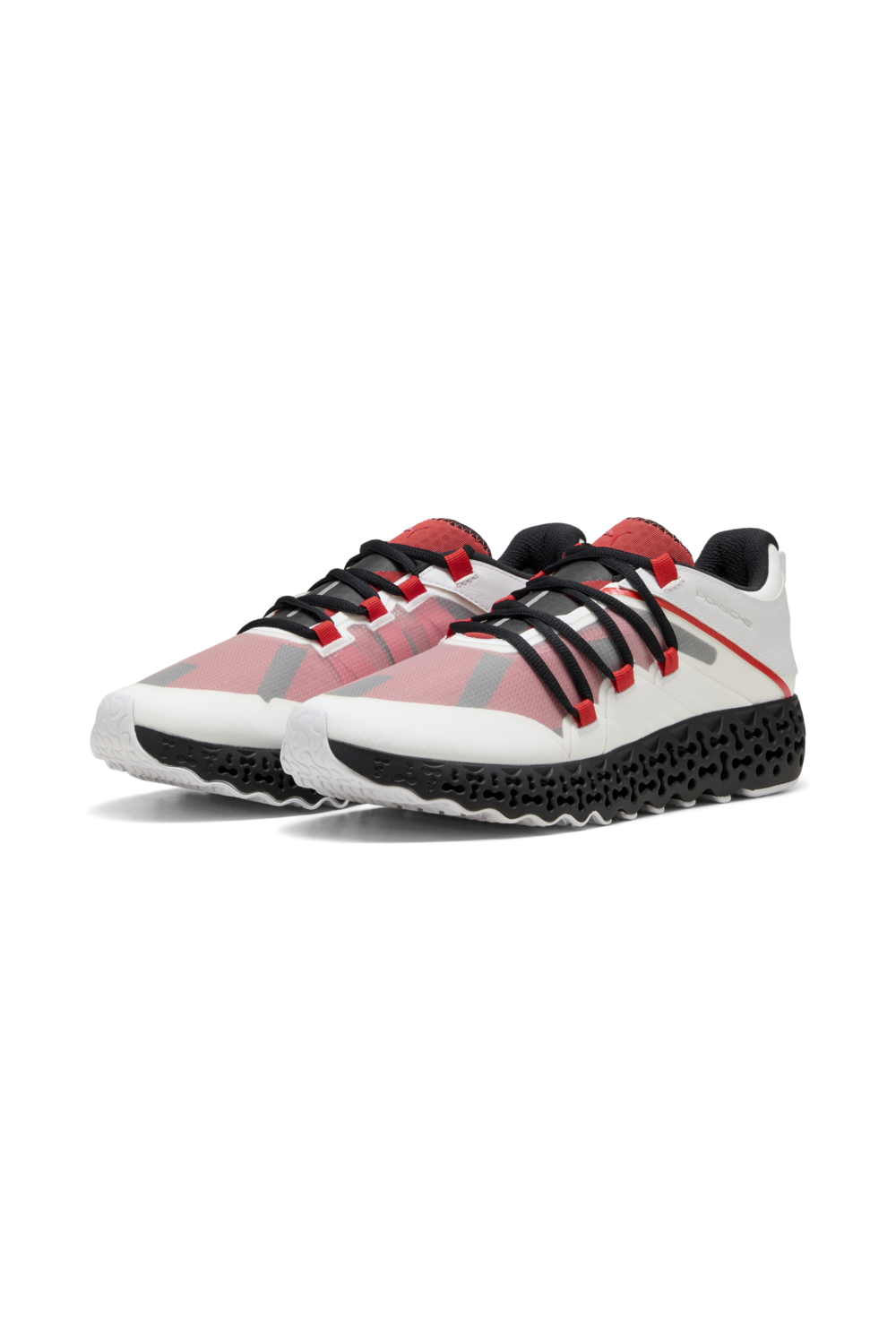 תמונת תקריב של נעלי סניקרס