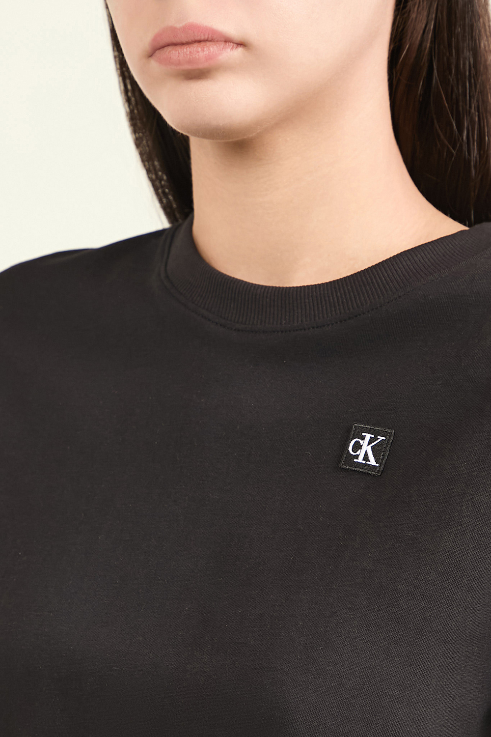 תמונת תקריב דוגמן של חולצת טי