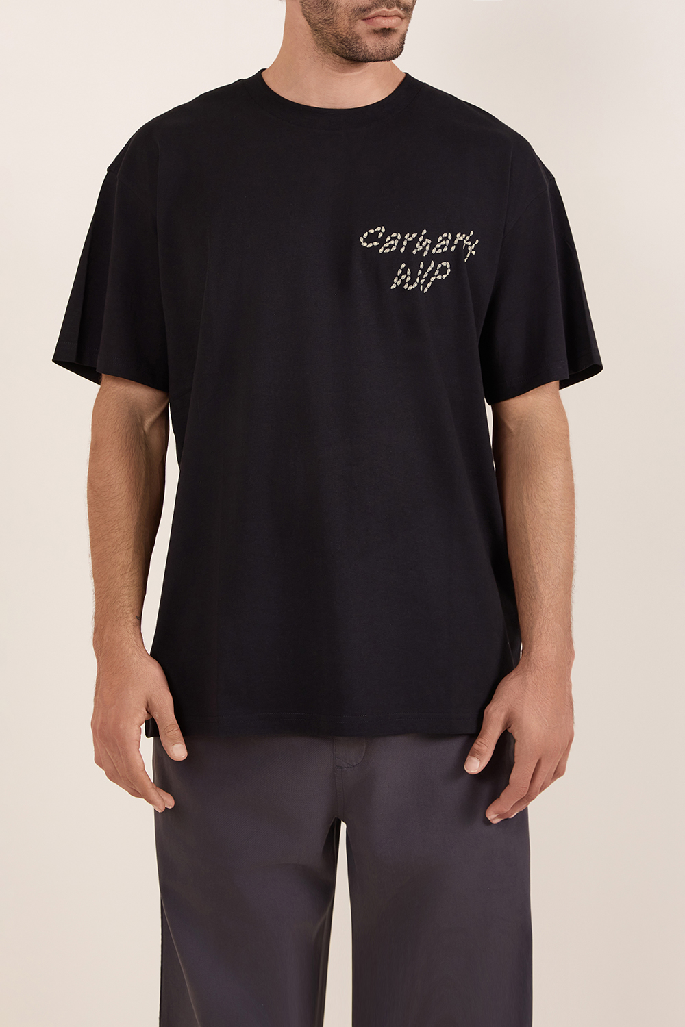 תמונת דוגמן קידמית של חולצת טי