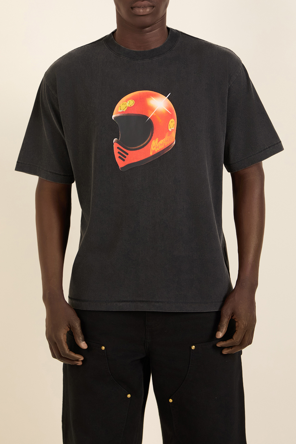 תמונת דוגמן קידמית של חולצת טי