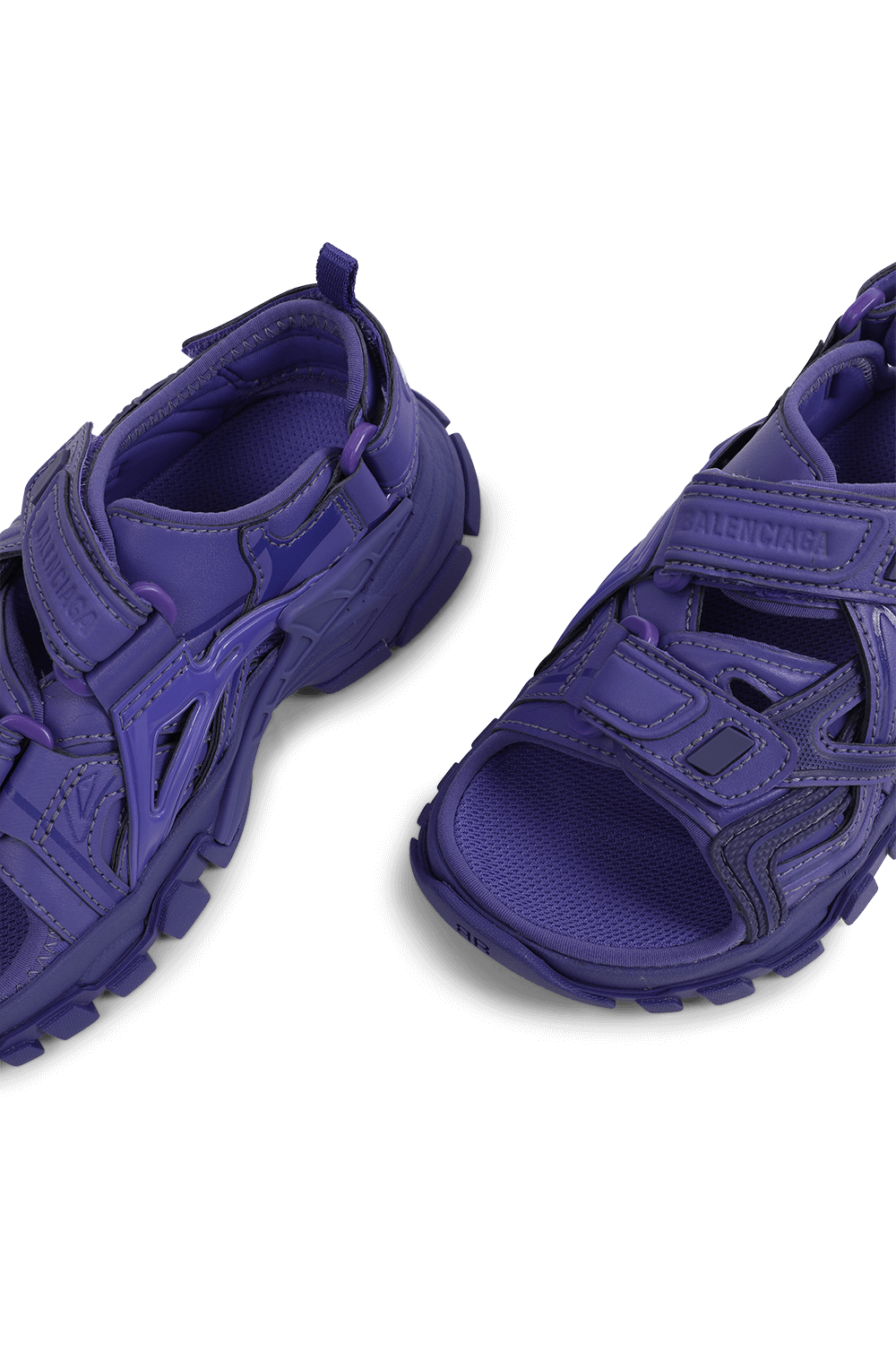 תמונת תקריב של מידות 23-33 סנדלי טראק