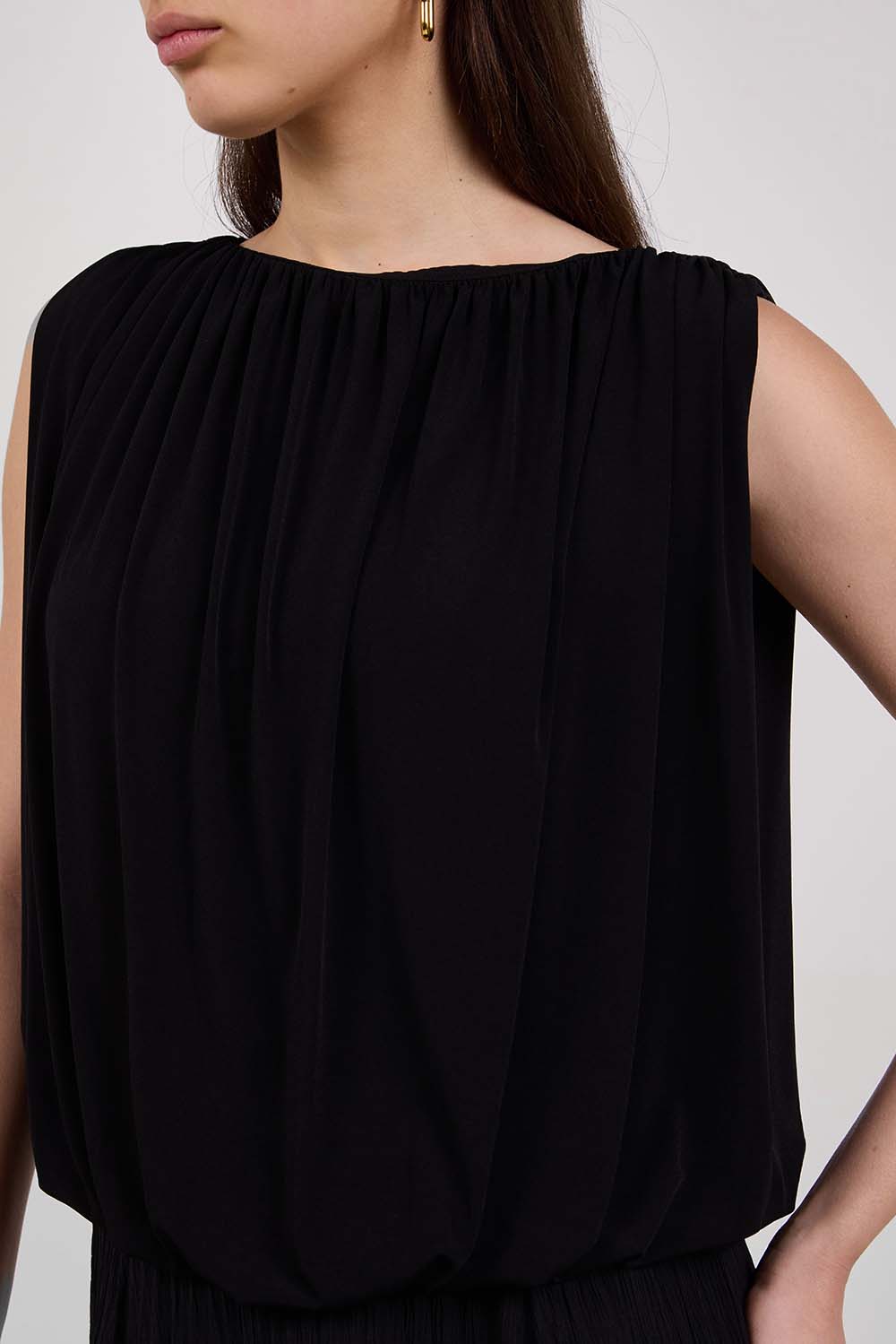 תמונת תקריב דוגמן של גופיית בלון