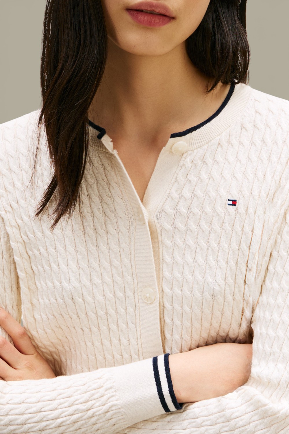 תמונת תקריב דוגמן של קרדיגן