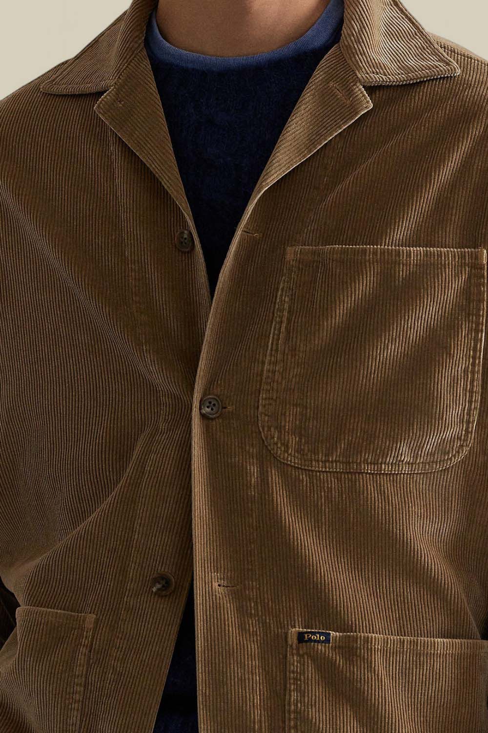 תמונת תקריב דוגמן של ז'קט קורדרוי