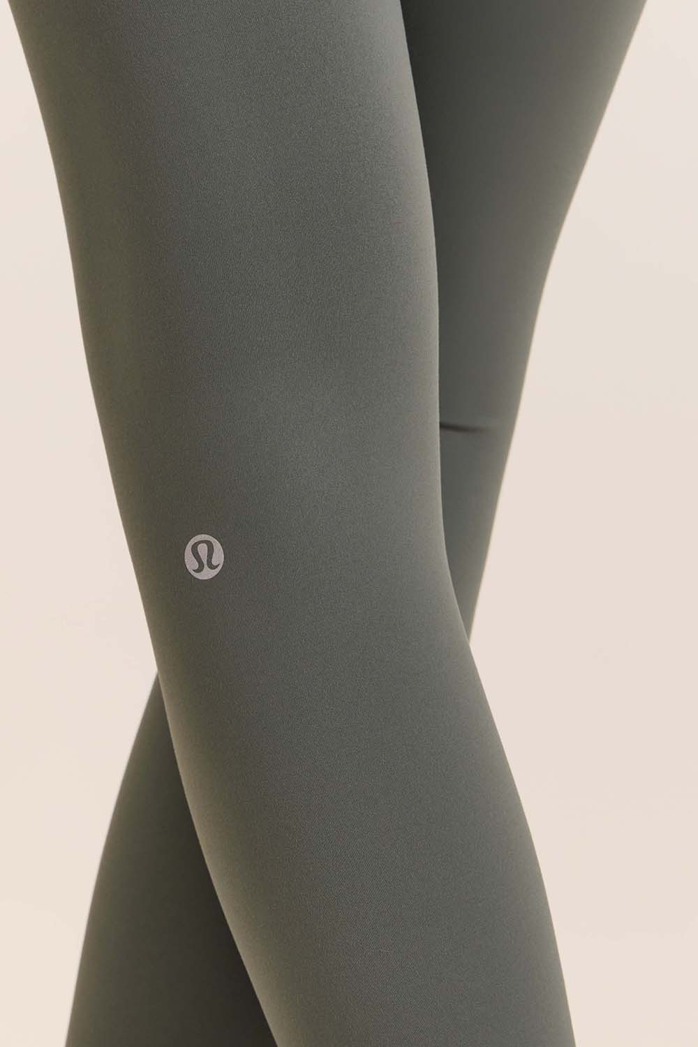 תמונת תקריב דוגמן של Wunder Train High-Rise Tight 28