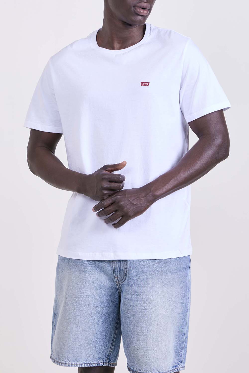 תמונת דוגמן קידמית של חולצת טי