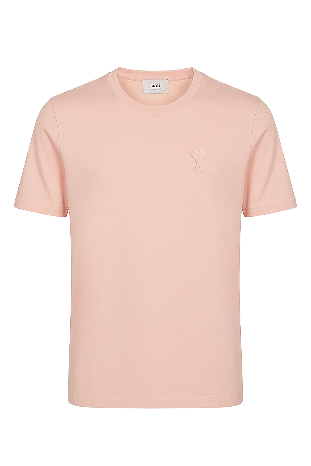 תמונה קידמית של חולצת טי