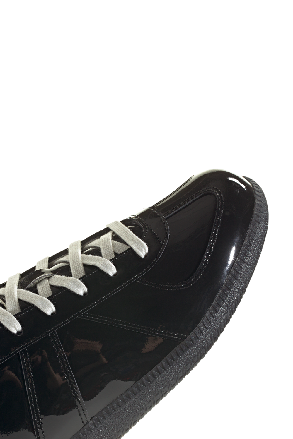 נעלי סניקרס בי דבליו ארמי