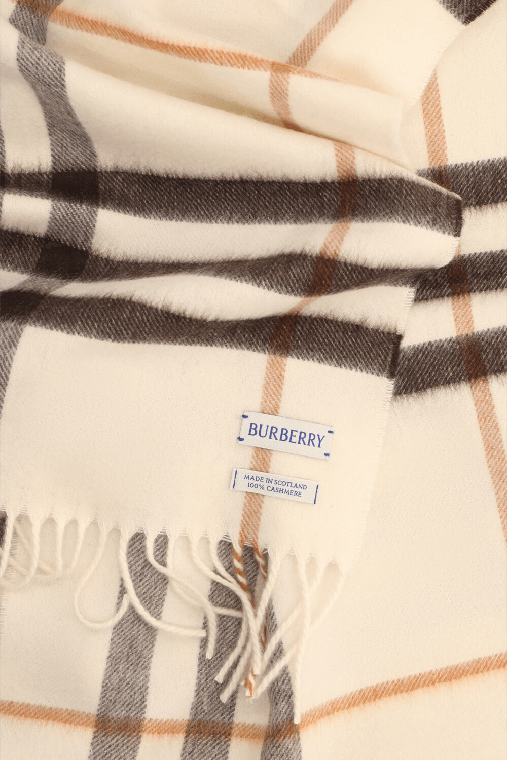 תמונה אחורית של צעיף קשמיר