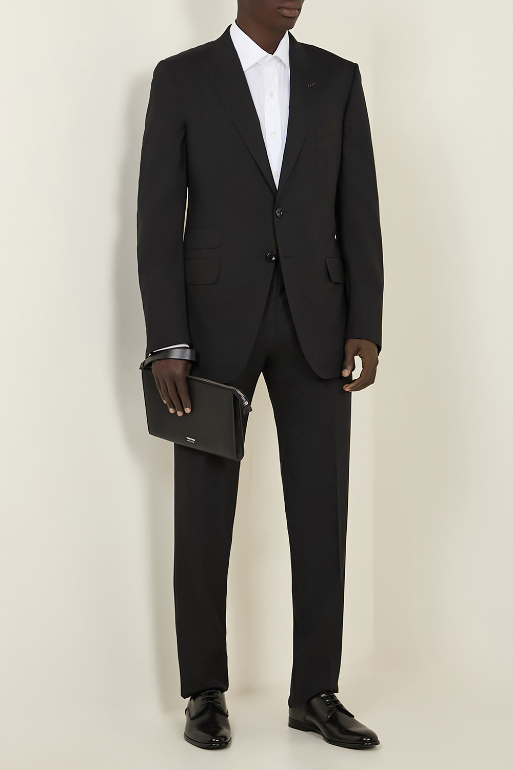 תמונת דוגמן קידמית של תיק קלאץ'