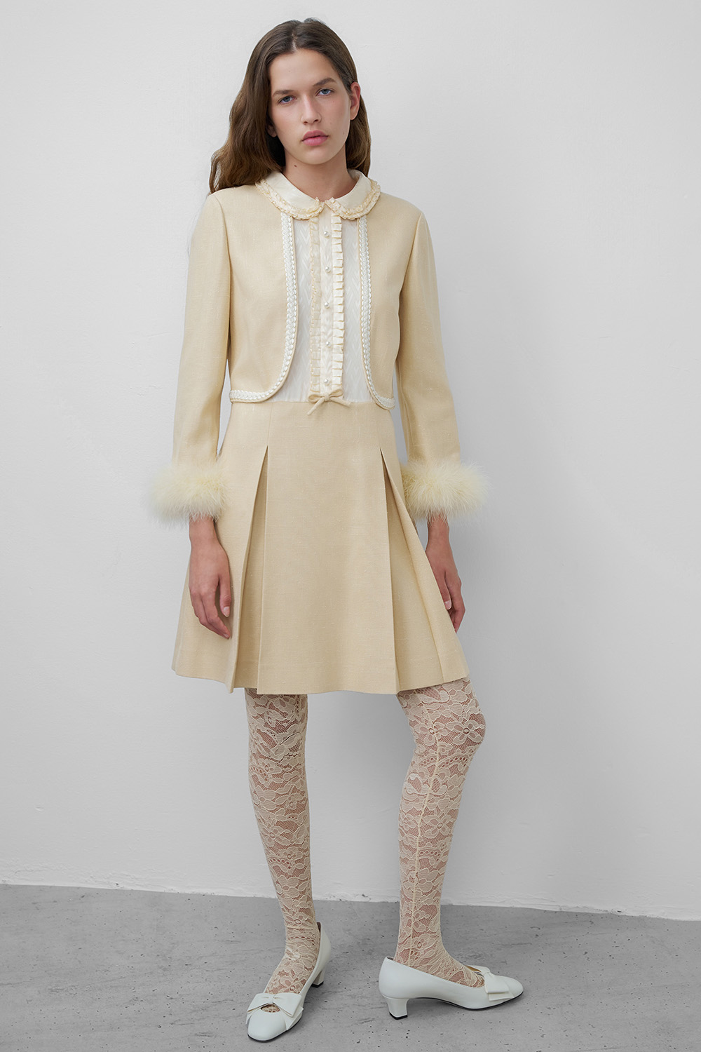 תמונת דוגמן קידמית של שמלה