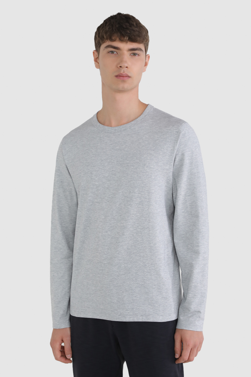 תמונת דוגמן קידמית של Fundamental Long Sleeve