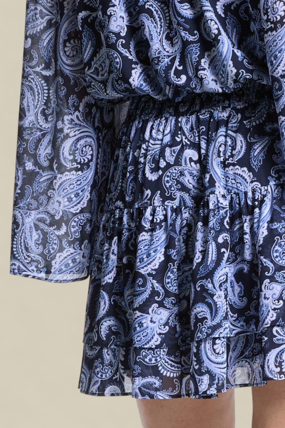 שמלת מיני אוף-שולדרס