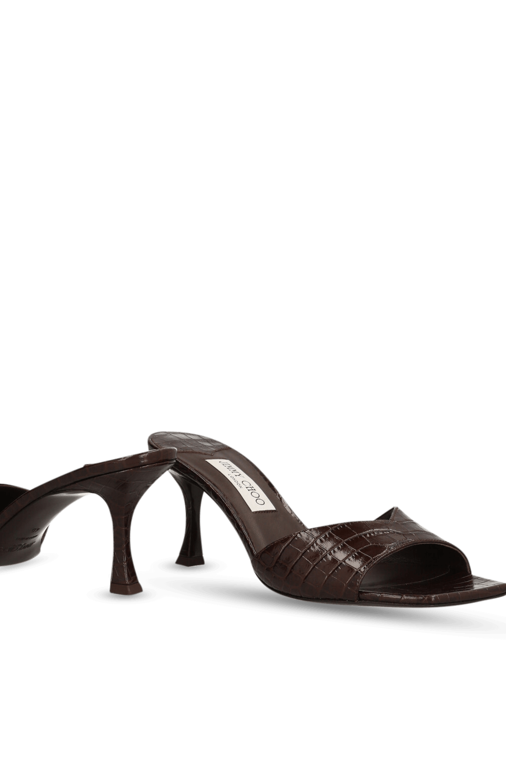 תמונת תקריב של נעלי עקב