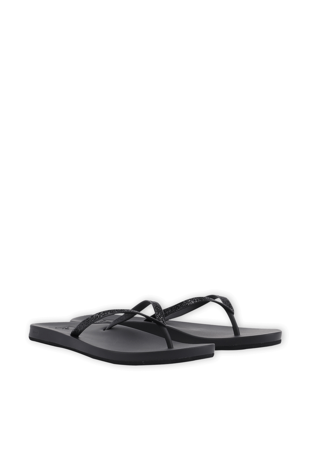 תמונה אחורית של כפכפי אצבע שחורים עם רצועות מנצנצות