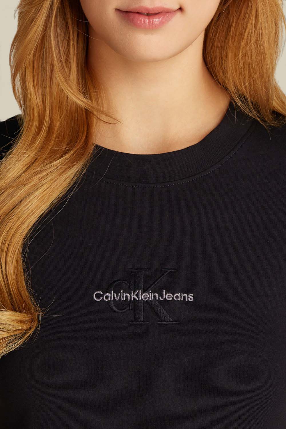 תמונת תקריב דוגמן של חולצת טי