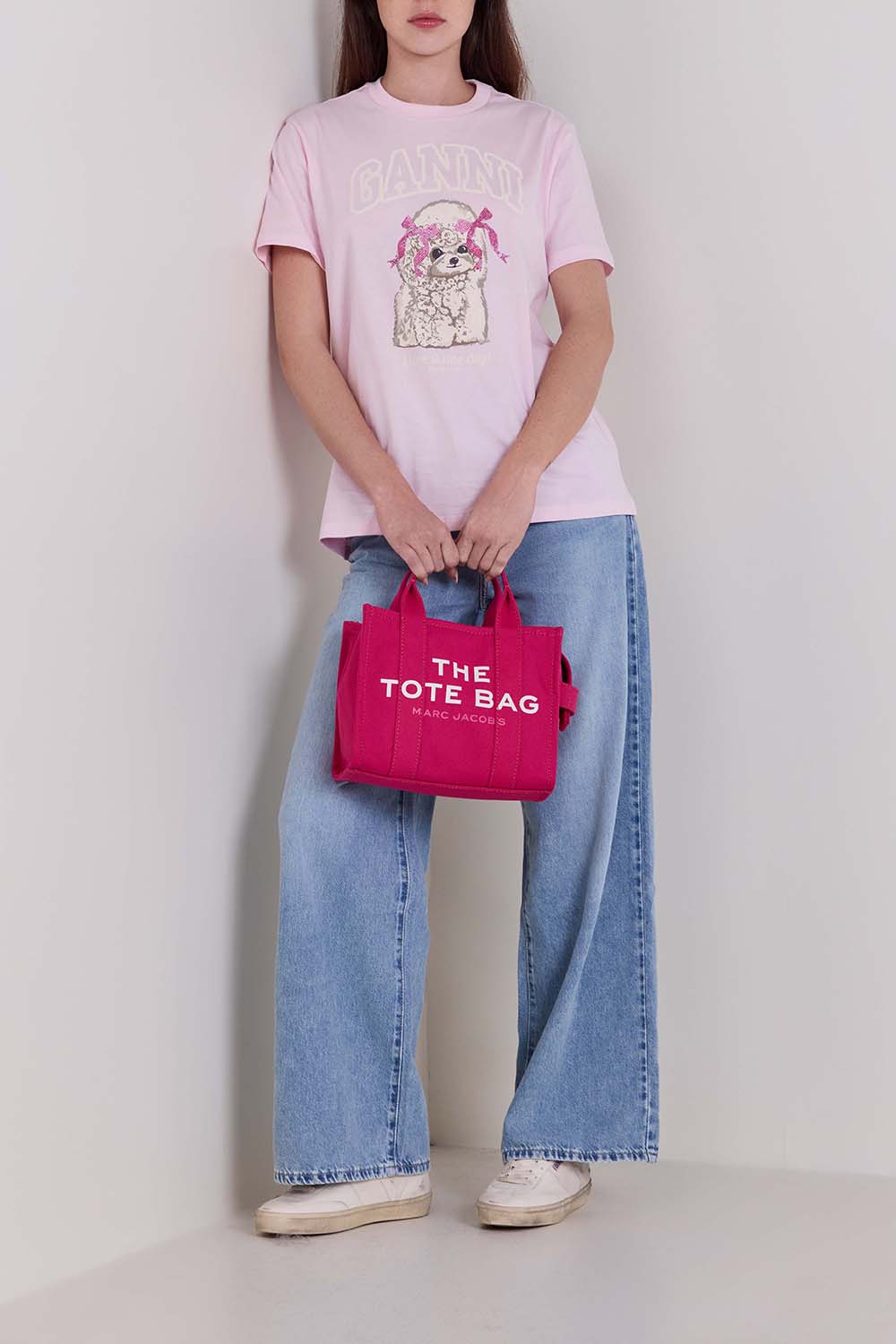 תמונת דוגמן קידמית של תיק טוט סמול