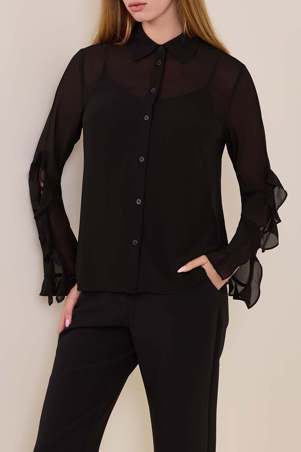 תמונת דוגמן קידמית של חולצת שיפון