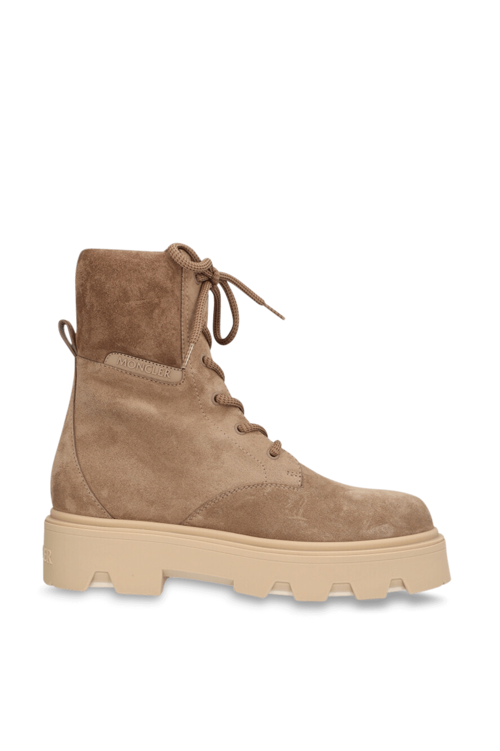 תמונה קידמית של מגפונים