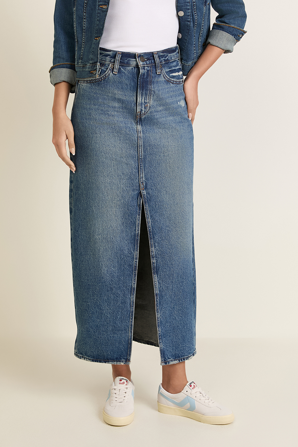 תמונת דוגמן קידמית של חצאית גי'נס מידי