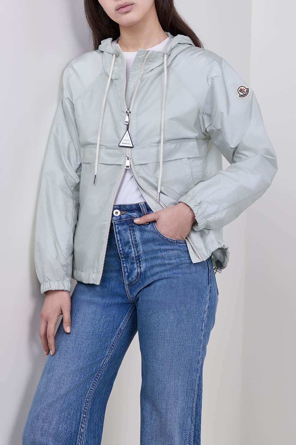 תמונת דוגמן קידמית של ז'קט קל בגזרה ישרה