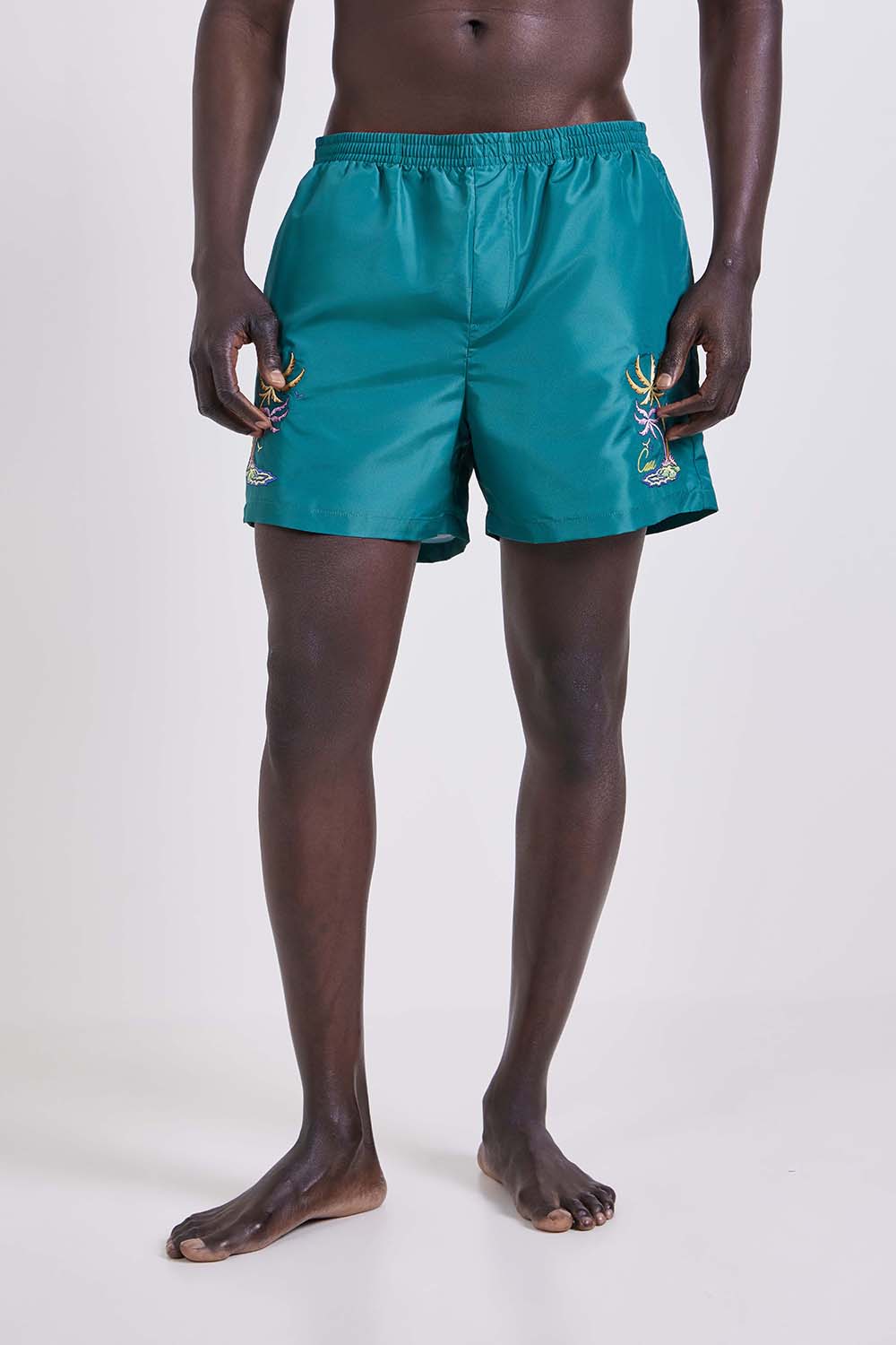 תמונת דוגמן קידמית של מכנסי בגד ים