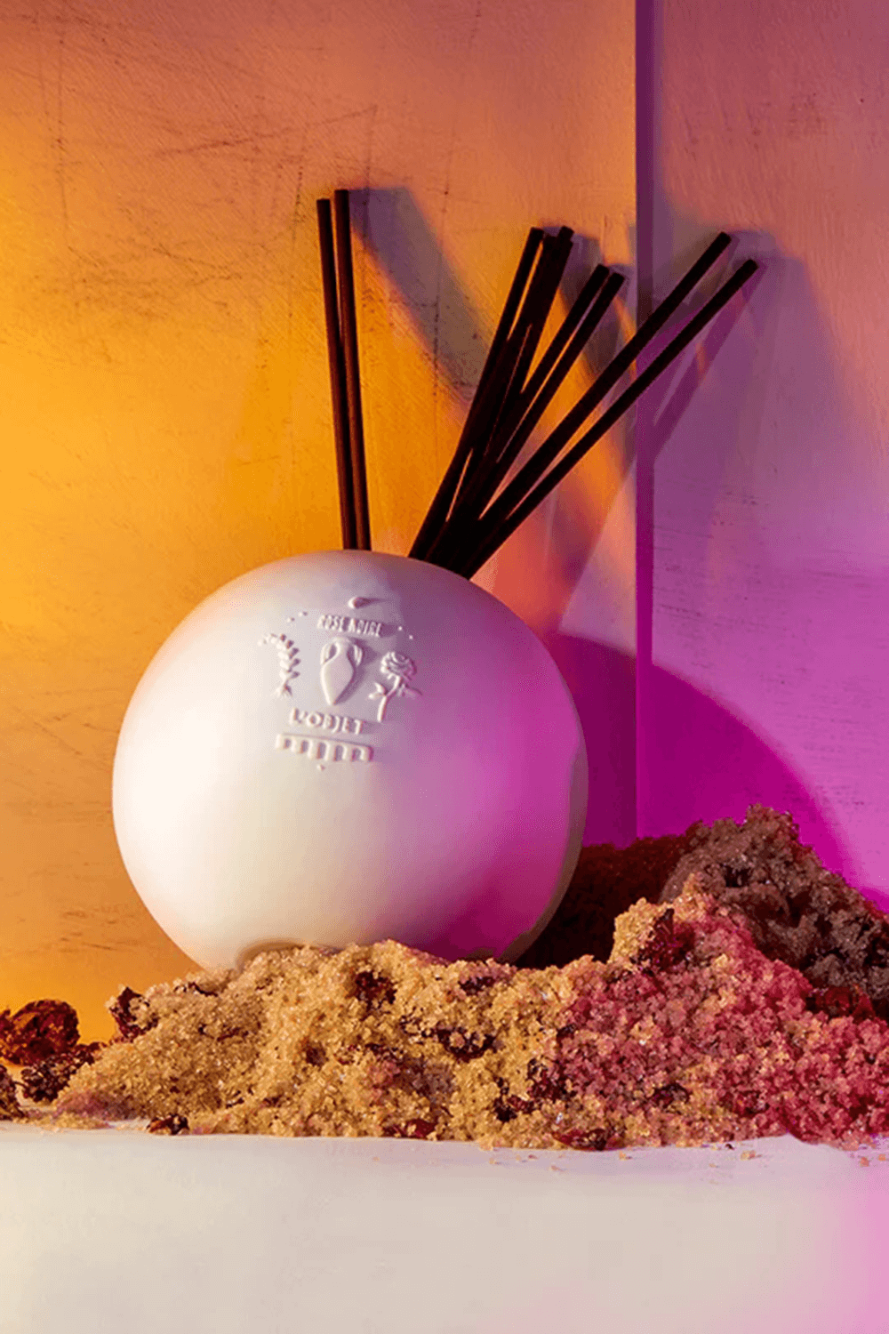 תמונת פנים של Room Spray - Rose Noire 200 ml