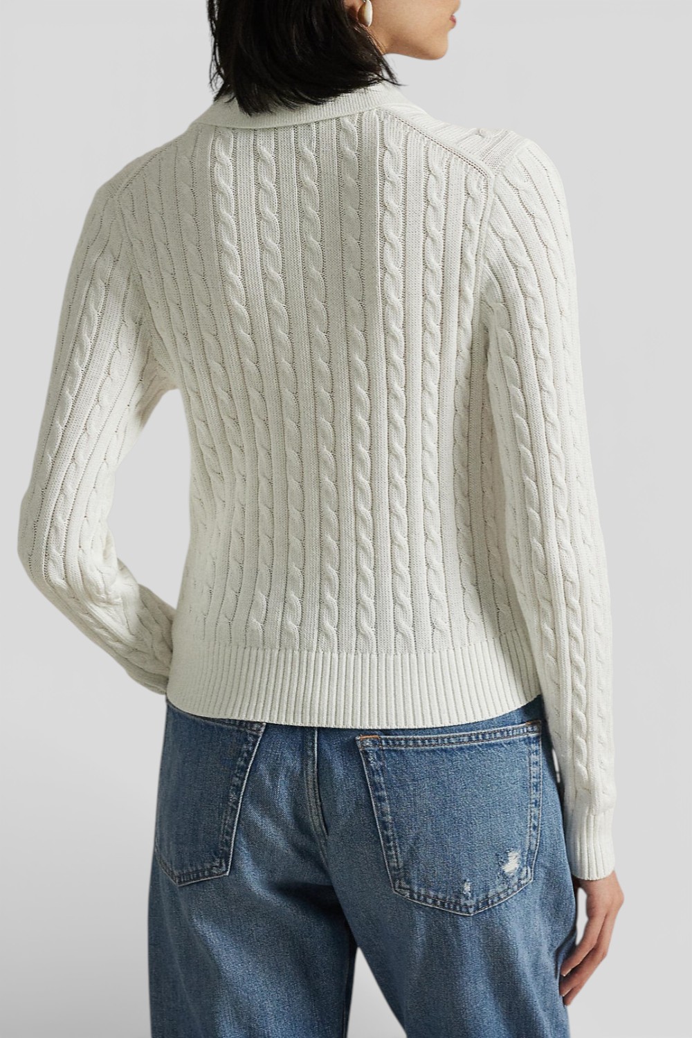 תמונת דוגמן אחורית של סריג קרדיגן