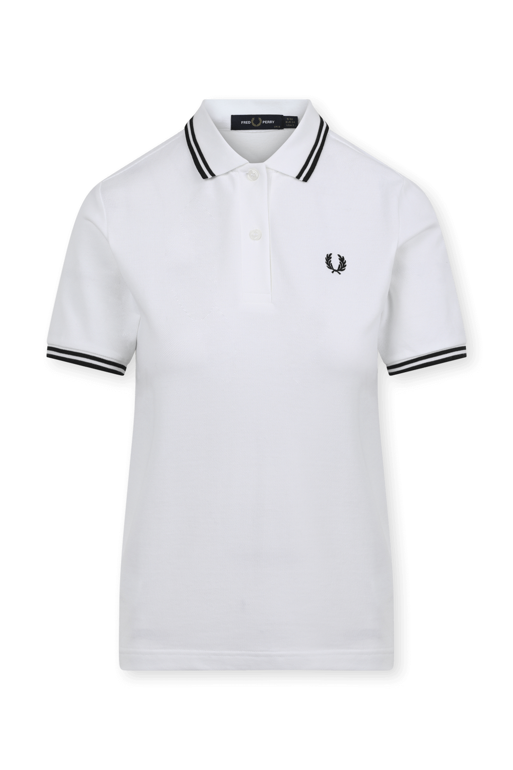 תמונה קידמית של חולצת פולו לבנה עם עיטורים שחורים