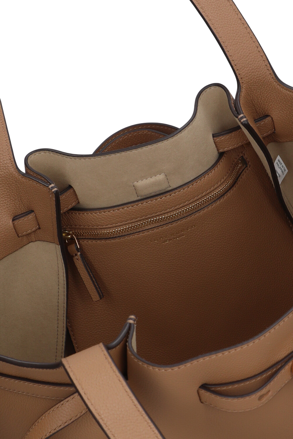 תמונת פנים של תיק נשיאה