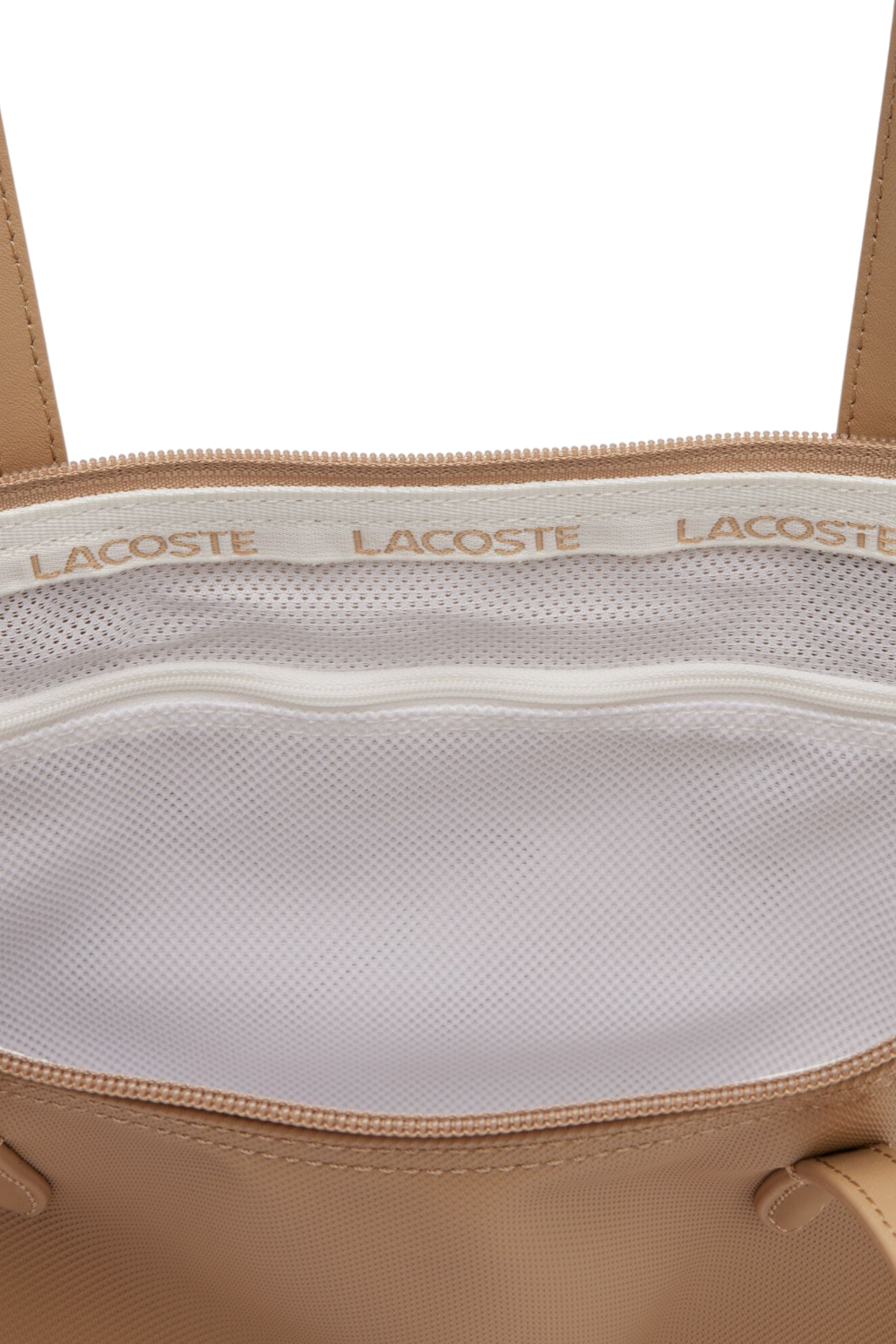 תמונת תקריב של תיק נשיאה