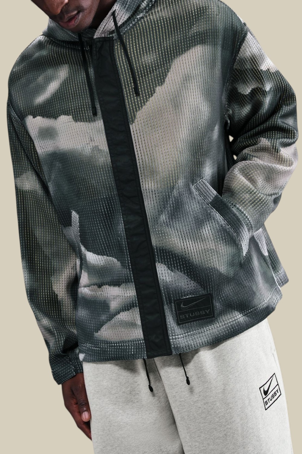 תמונת דוגמן קידמית של ז'קט נייקי X סטוסי