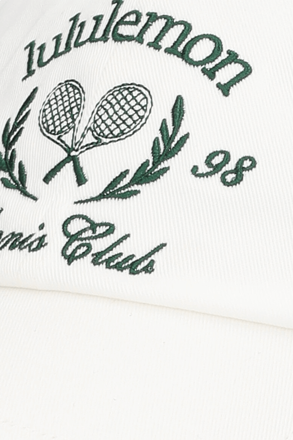 תמונת תקריב של Classic Ball Cap