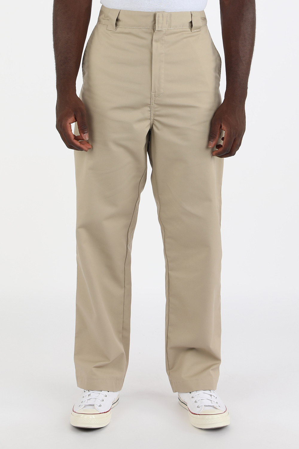 תמונת דוגמן קידמית של Crafter Pants in Natural
