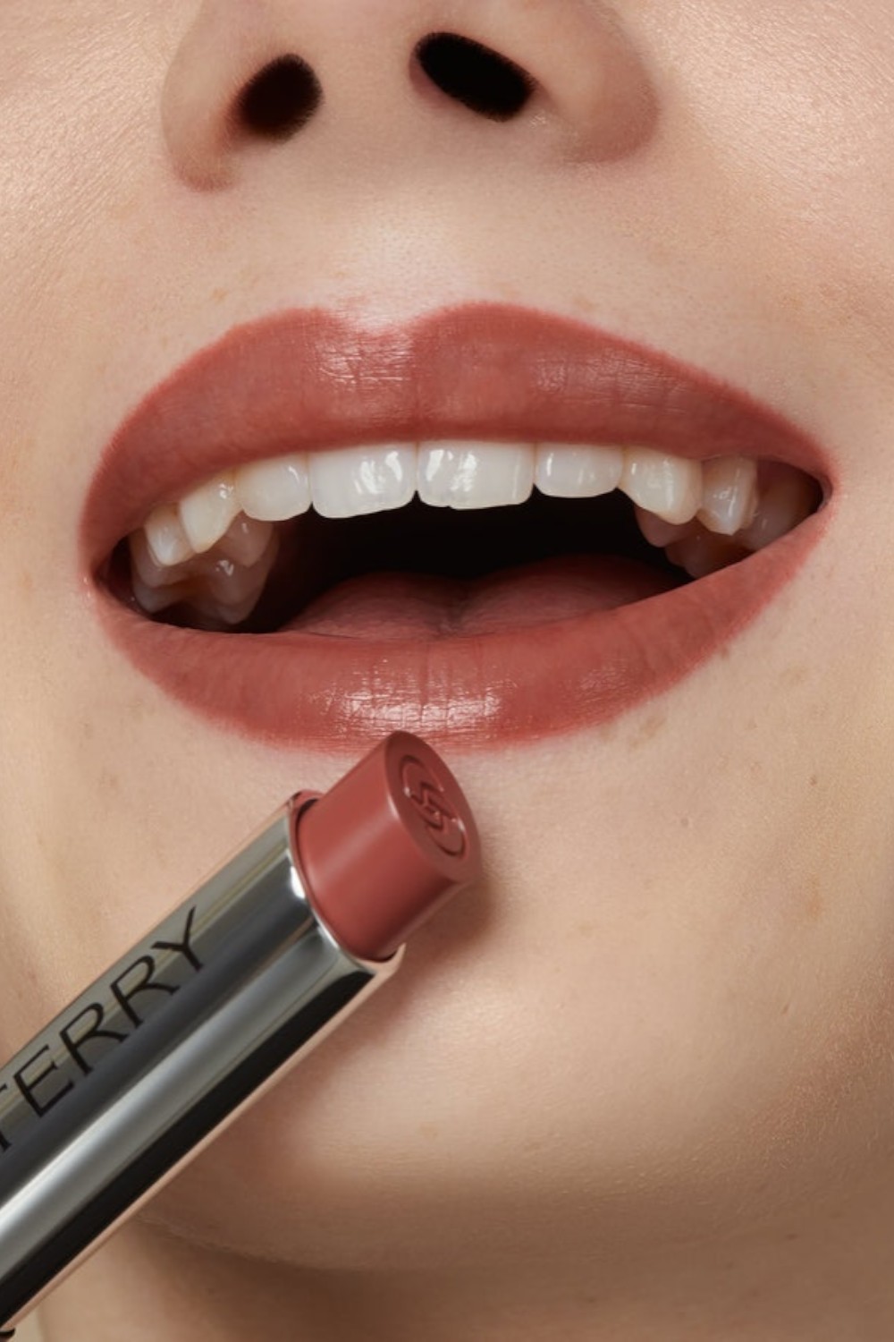 תמונת פנים של Hyaluronic Hydra Balm N5