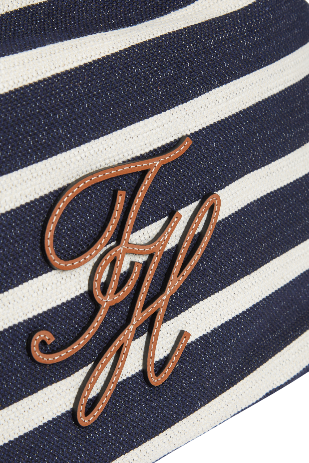 תמונת תקריב של תיק