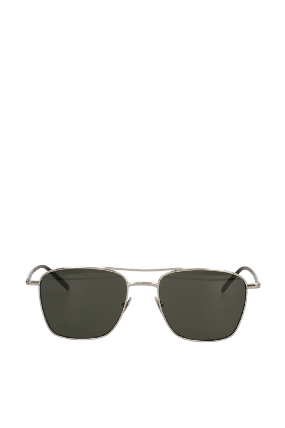 תמונה קידמית של משקפי שמש