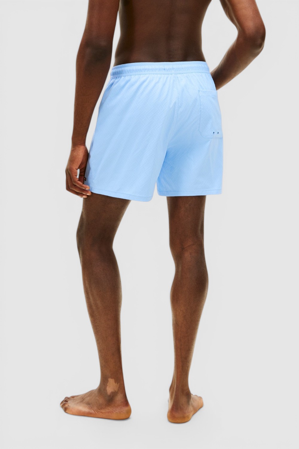 תמונת דוגמן אחורית של MEDIUM DRAWSTRING JACQUARD