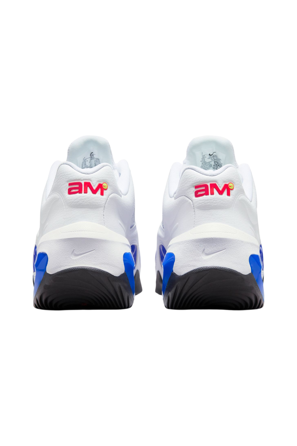 תמונת פנים של נעלי סניקרס איר מקס מיוז נייקי X ונדה קרטר