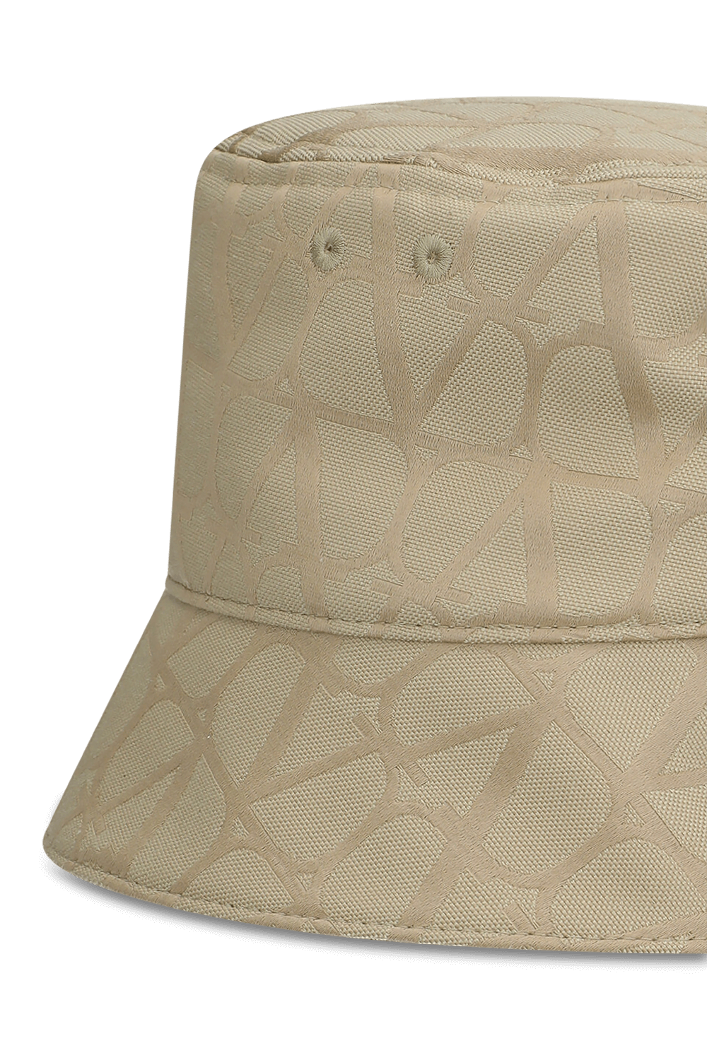 תמונת תקריב של כובע באקט