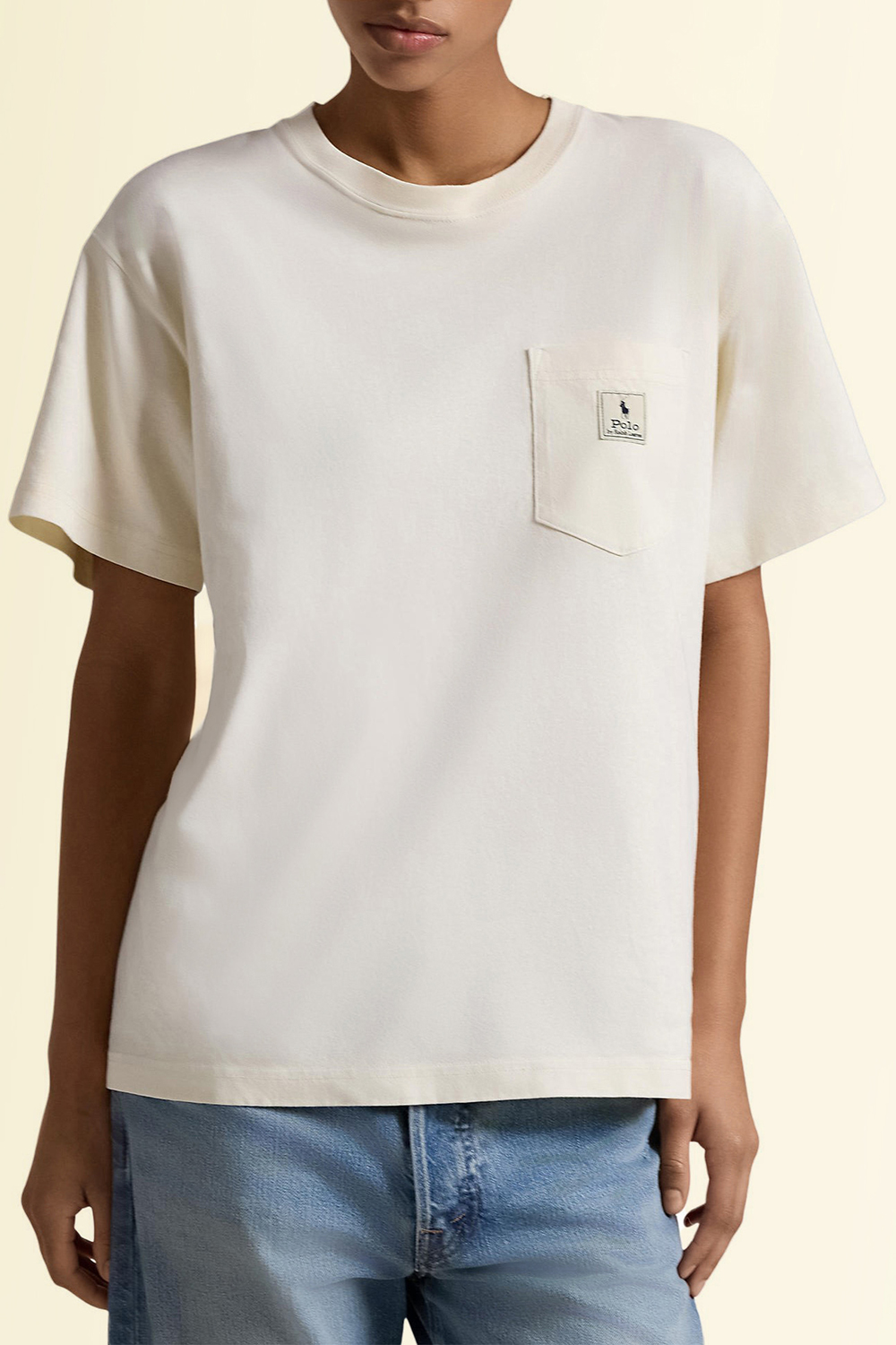 תמונת דוגמן קידמית של חולצת טי