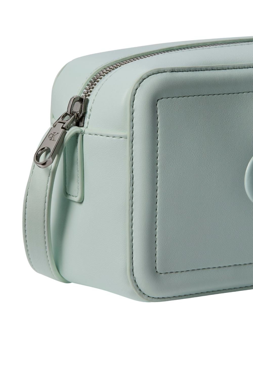 תמונה אחורית של תיק כתף מיני