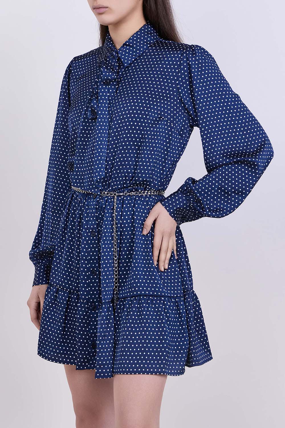 תמונת דוגמן קידמית של DRESS