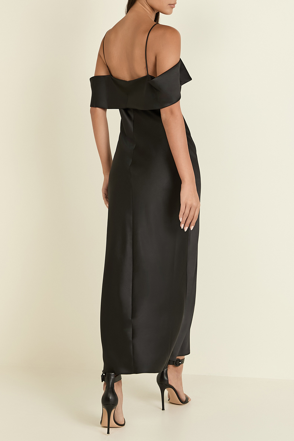 תמונת דוגמן אחורית של שמלת מידי קנדלה