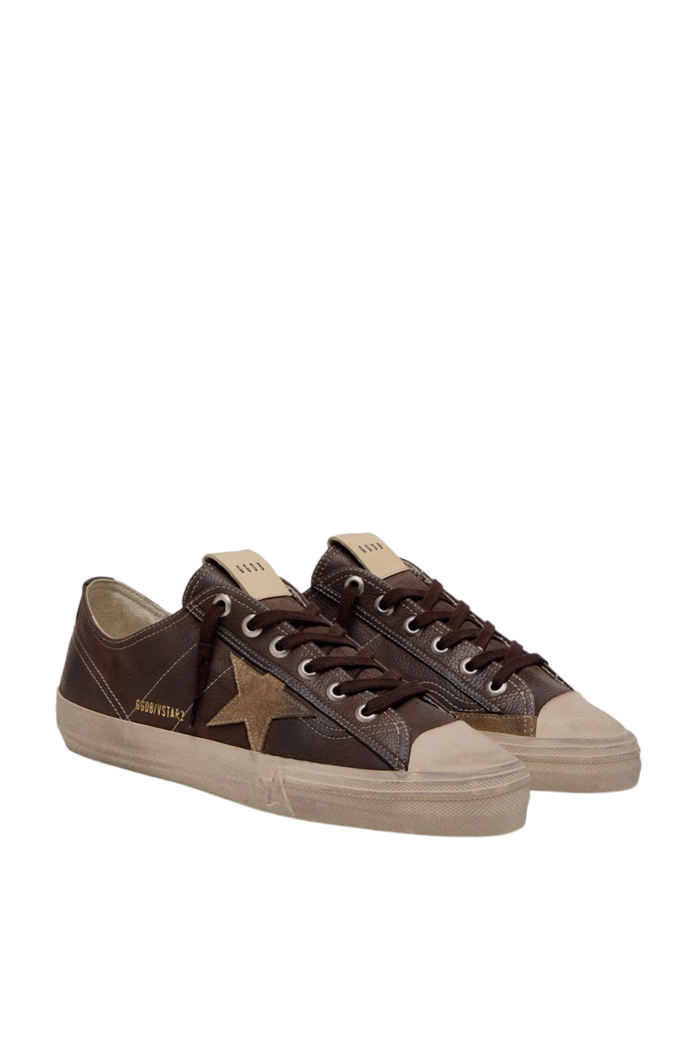 תמונה אחורית של נעלי סניקרס