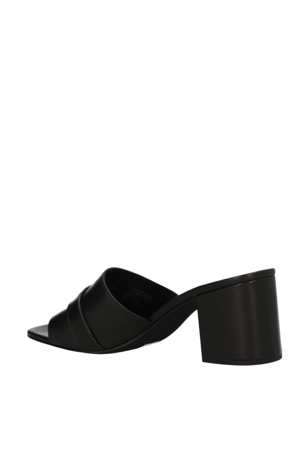 תמונה אחורית של נעלי עקב