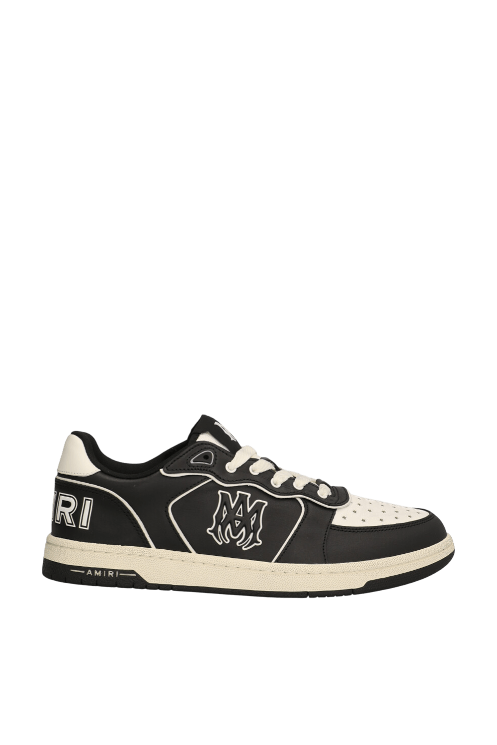 תמונה קידמית של נעלי סניקרס ניופורט