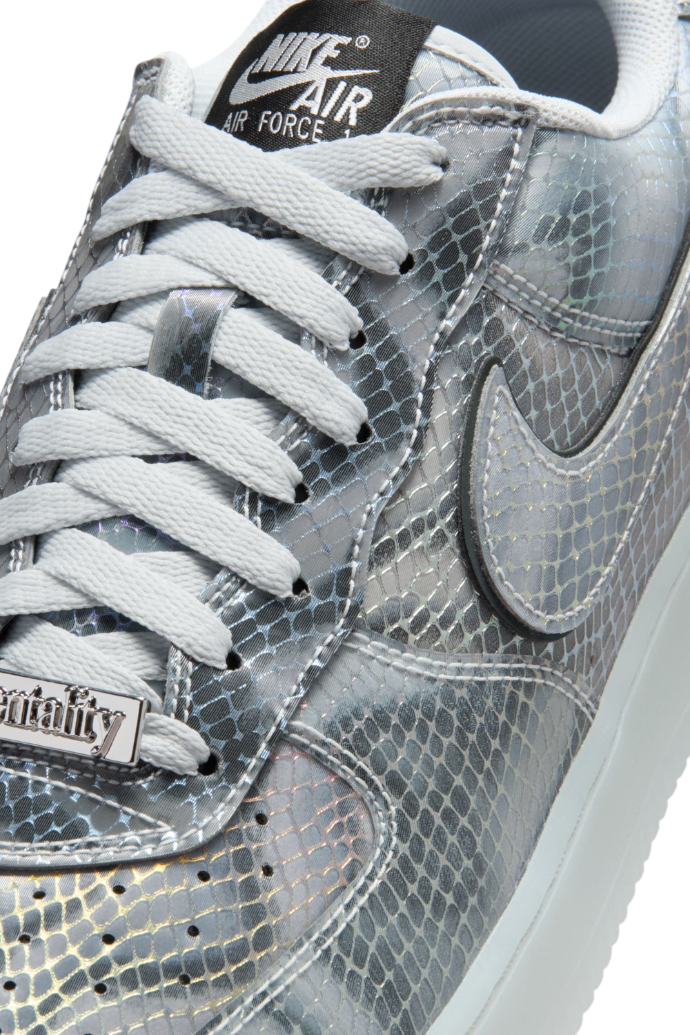 תמונת פנים של נעלי סניקרס איר פורס 1